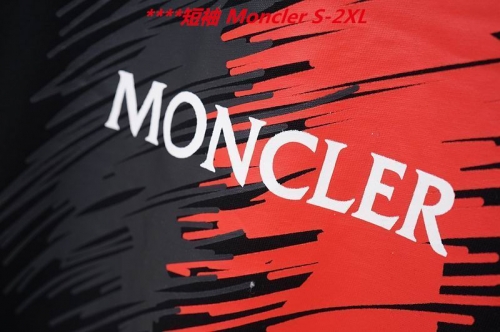 M.o.n...c.l.e.r. Round neck 4106 Men