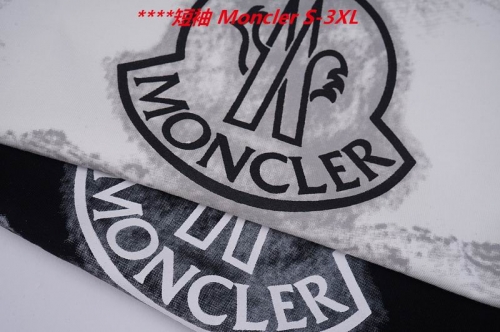 M.o.n...c.l.e.r. Round neck 4333 Men