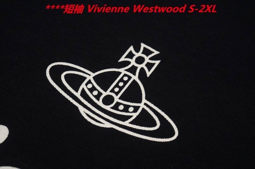 V.i.v.i.e.n.n.e. W.e.s.t.w.o.o.d. Round neck 4029 Men