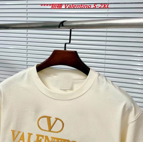 V.a.l.e.n.t.i.n.o. Round neck 4037 Men