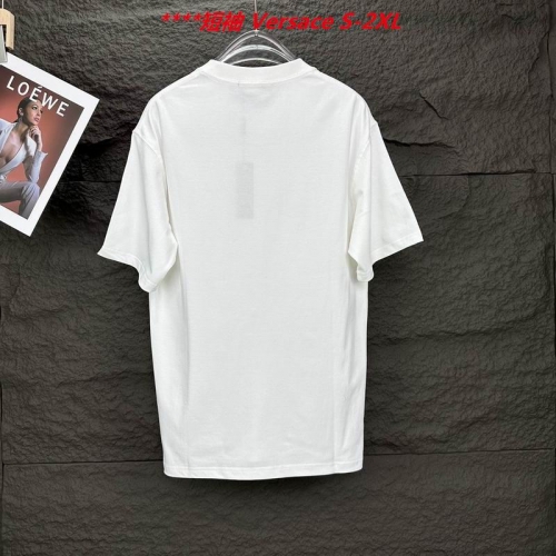 V.e.r.s.a.c.e. Round neck 4126 Men