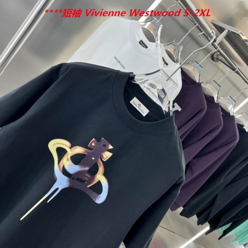 V.i.v.i.e.n.n.e. W.e.s.t.w.o.o.d. Round neck 4326 Men