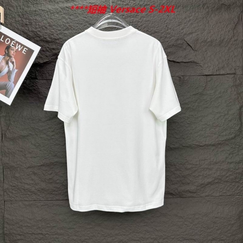 V.e.r.s.a.c.e. Round neck 4211 Men