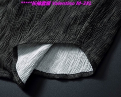 V.a.l.e.n.t.i.n.o. Two Pieces Long Suit 2195 Men