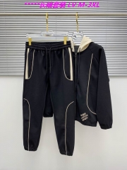 L...V... TT Two Pieces Long Suit 3582 Men