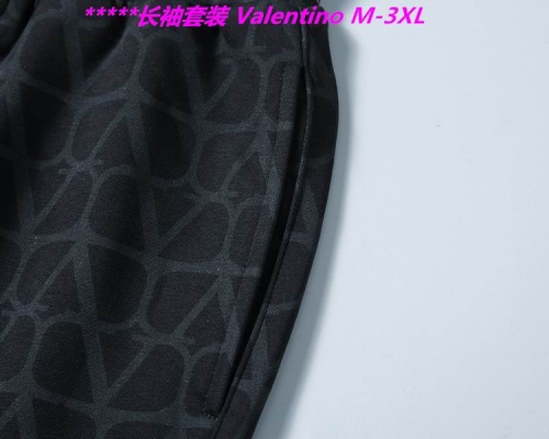 V.a.l.e.n.t.i.n.o. Two Pieces Long Suit 2228 Men