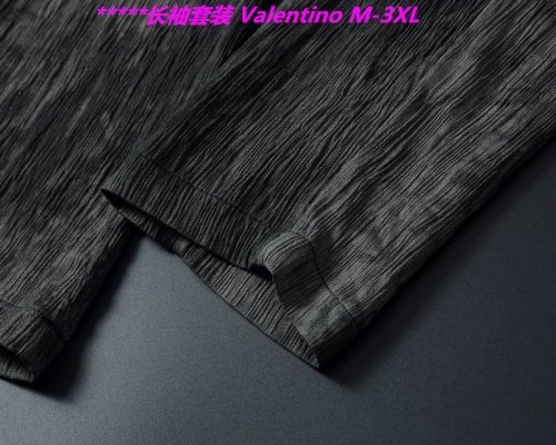 V.a.l.e.n.t.i.n.o. Two Pieces Long Suit 2189 Men