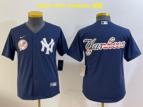 MLB New York Yankees 1583 Youth/Boy