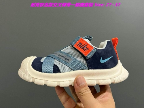 NIKE Kids Shoes Mixed 1023 Child