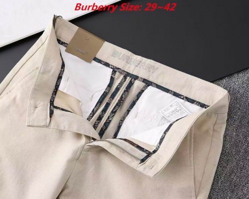 B.u.r.b.e.r.r.y. Long Jeans 3722 Men