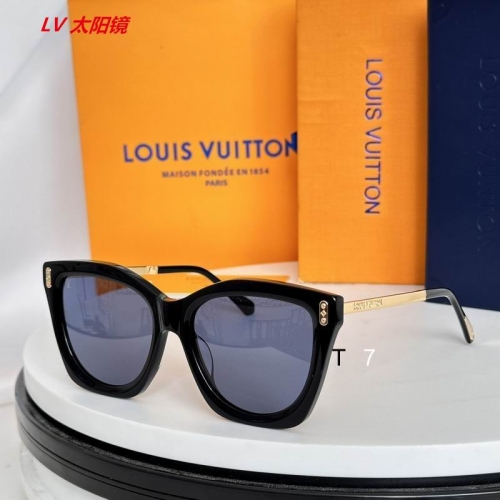 L...V... Sunglasses AAAA 10426