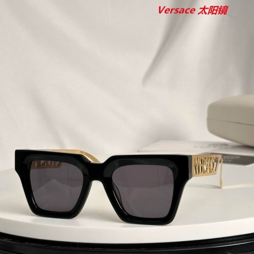 V.e.r.s.a.c.e. Sunglasses AAAA 10381