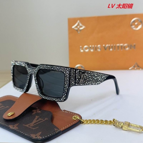 L...V... Sunglasses AAAA 11756