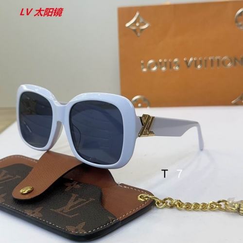 L...V... Sunglasses AAAA 12159