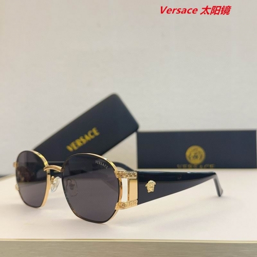 V.e.r.s.a.c.e. Sunglasses AAAA 10967