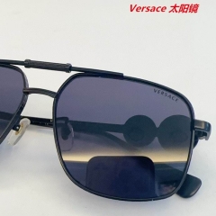 V.e.r.s.a.c.e. Sunglasses AAAA 10857