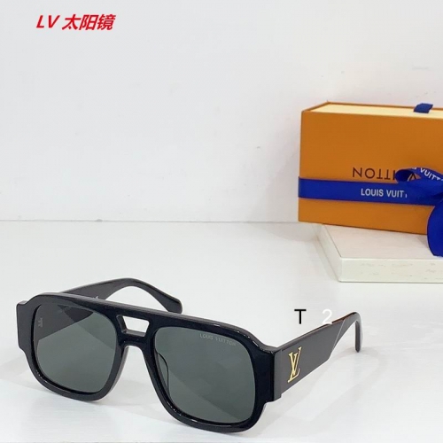 L...V... Sunglasses AAAA 12100