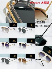 V.e.r.s.a.c.e. Sunglasses AAAA 11097