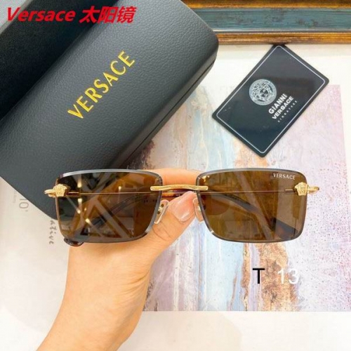 V.e.r.s.a.c.e. Sunglasses AAAA 11312