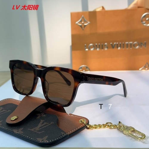 L...V... Sunglasses AAAA 12166