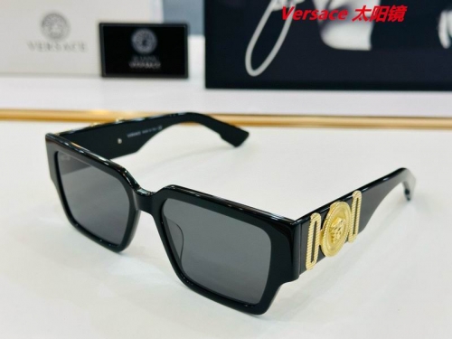 V.e.r.s.a.c.e. Sunglasses AAAA 10042