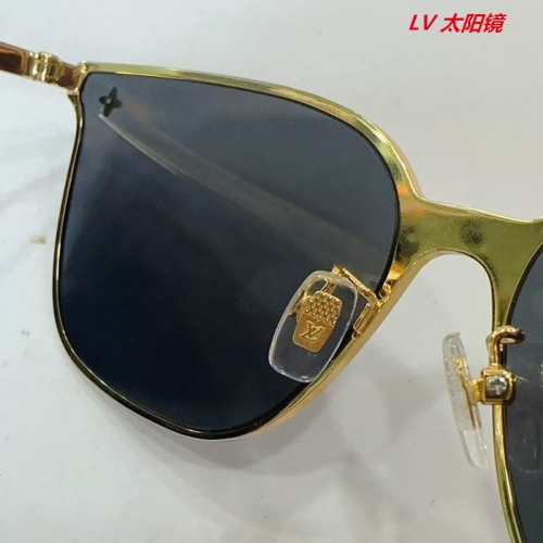 L...V... Sunglasses AAAA 11705