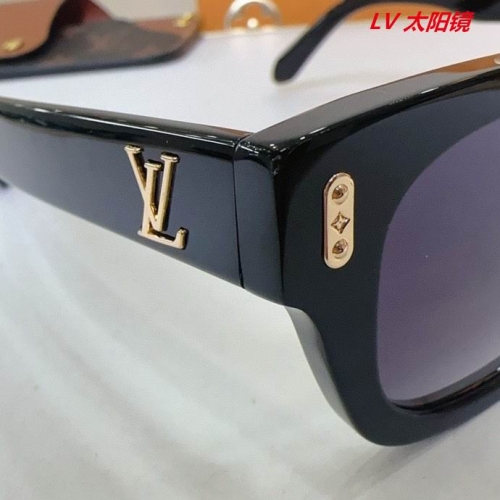 L...V... Sunglasses AAAA 10921