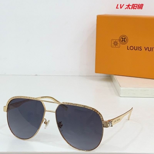 L...V... Sunglasses AAAA 11082