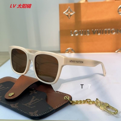 L...V... Sunglasses AAAA 12167