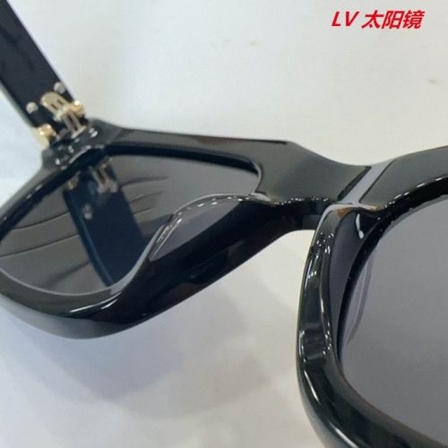 L...V... Sunglasses AAAA 10848