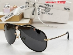 V.e.r.s.a.c.e. Sunglasses AAAA 10154