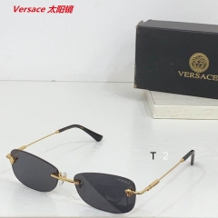 V.e.r.s.a.c.e. Sunglasses AAAA 11390