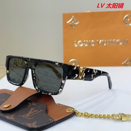 L...V... Sunglasses AAAA 10817