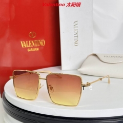 V.a.l.e.n.t.i.n.o. Sunglasses AAAA 10092