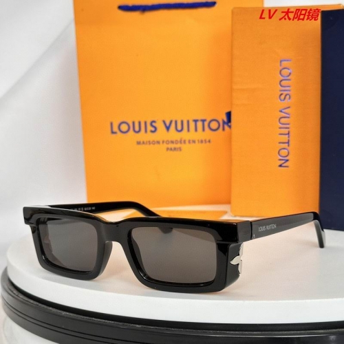 L...V... Sunglasses AAAA 11844