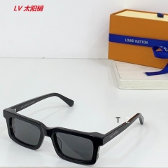 L...V... Sunglasses AAAA 12396