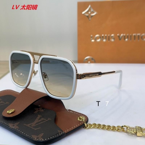 L...V... Sunglasses AAAA 12143