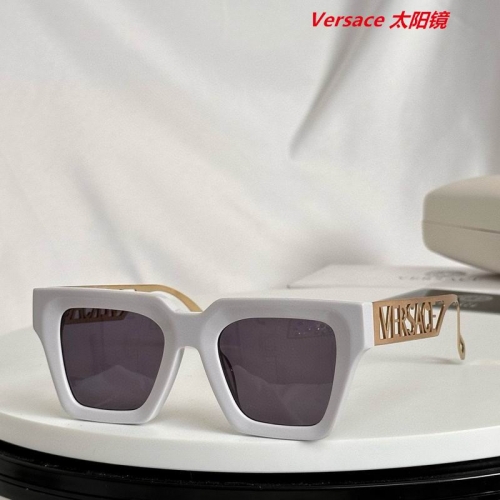 V.e.r.s.a.c.e. Sunglasses AAAA 10382