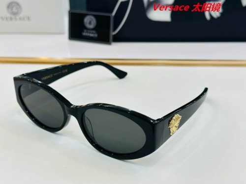 V.e.r.s.a.c.e. Sunglasses AAAA 10332