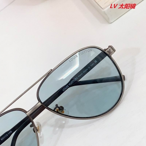 L...V... Sunglasses AAAA 11351