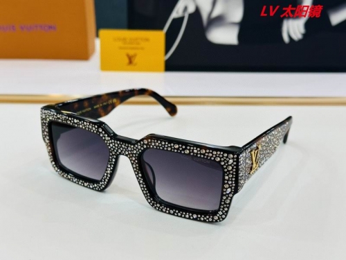 L...V... Sunglasses AAAA 11558