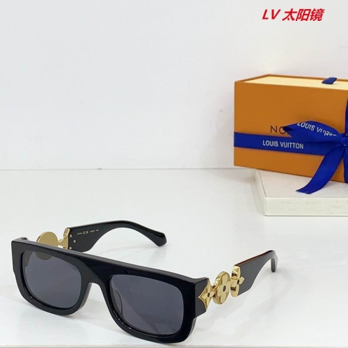 L...V... Sunglasses AAAA 11020