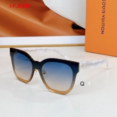 L...V... Sunglasses AAAA 12380