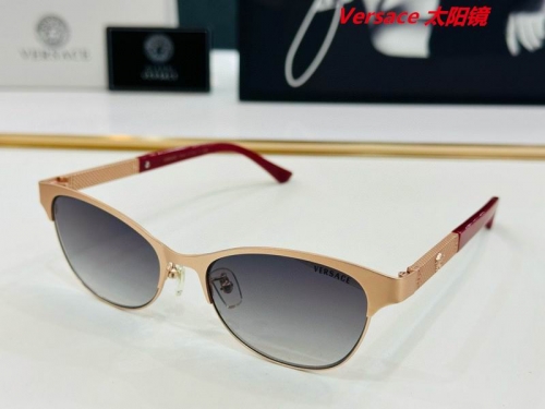 V.e.r.s.a.c.e. Sunglasses AAAA 10321