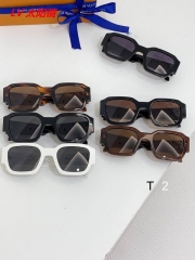 L...V... Sunglasses AAAA 12455