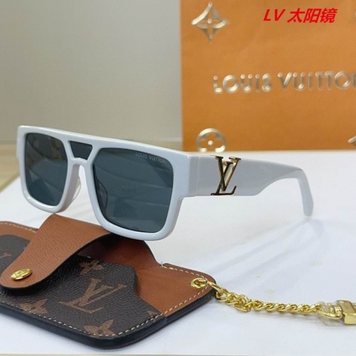 L...V... Sunglasses AAAA 10812