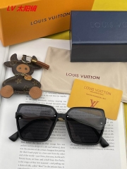 L...V... Sunglasses AAAA 10291