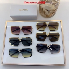 V.a.l.e.n.t.i.n.o. Sunglasses AAAA 10079