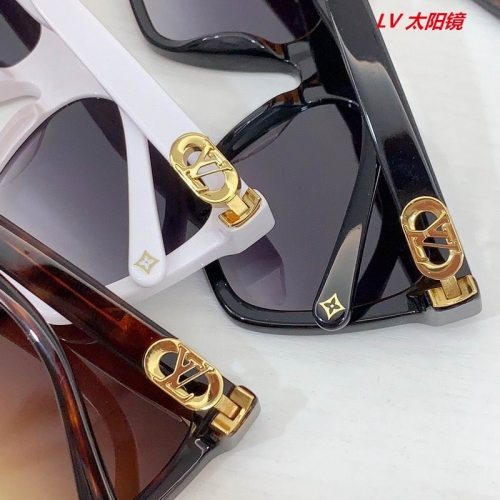 L...V... Sunglasses AAAA 11374