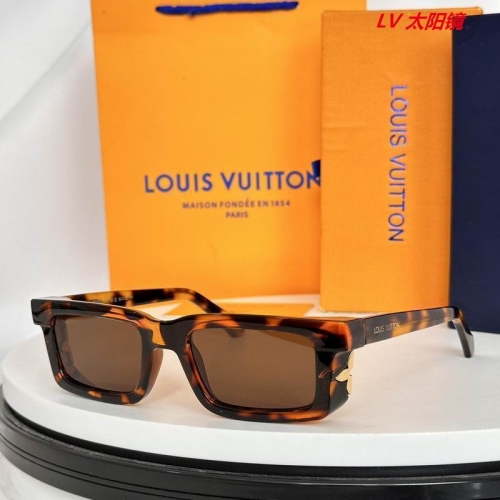 L...V... Sunglasses AAAA 11841